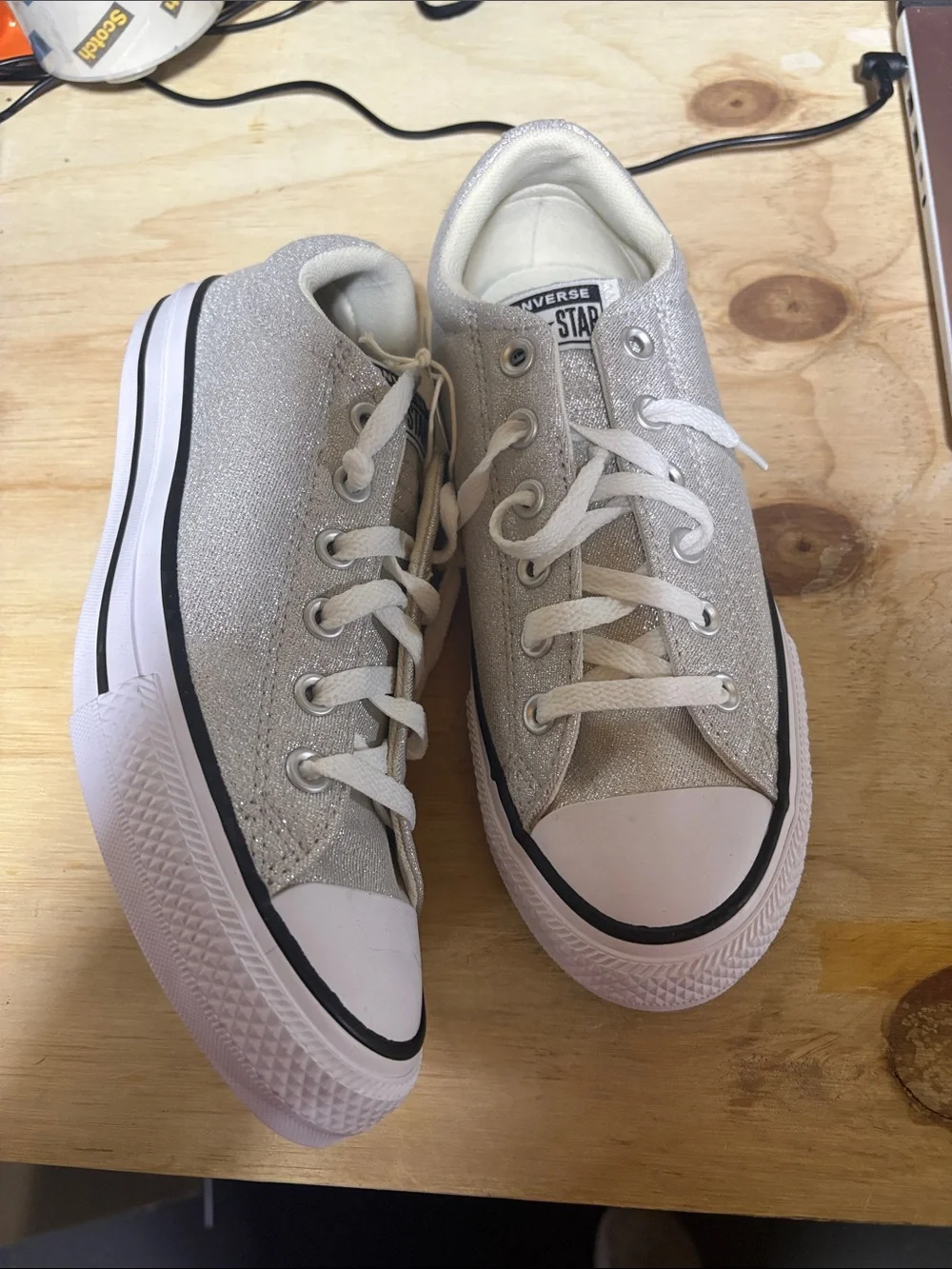 Converse Kids Silver Glitter Low Top Sneakers 6Y